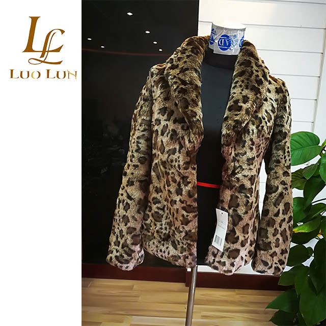 Fashionable Trendy Leopard Coat Faux Mink Fur Coat