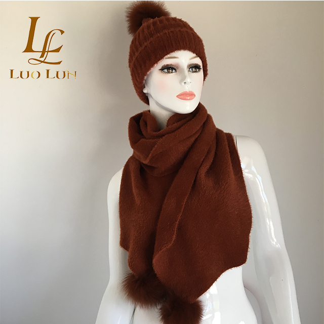 new style girl&lady knitted hat and scarf with big fox fur ball pompom