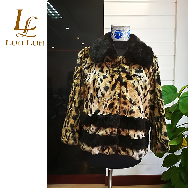 2018 New design faux fur coat women with customized